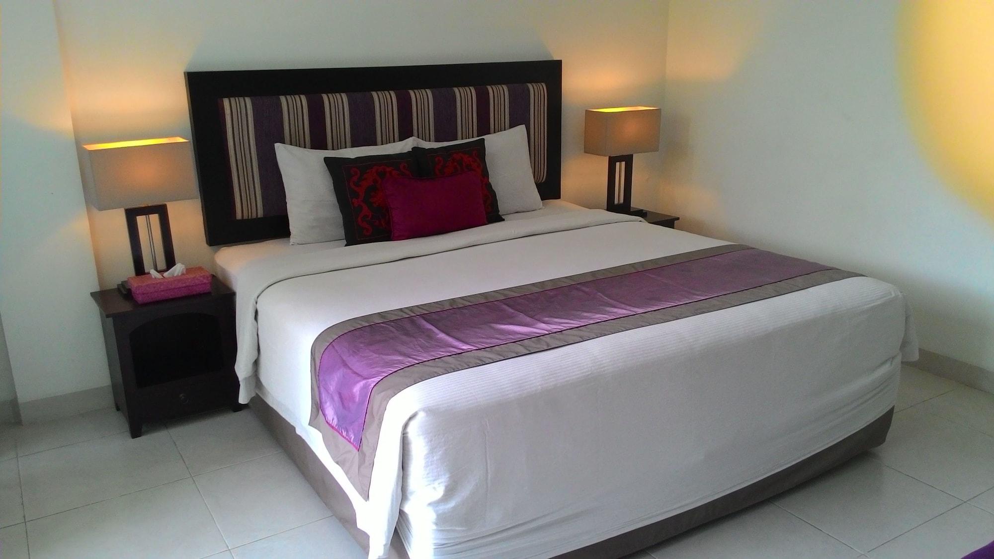 Puri Maharani Boutique Hotel デンパサール エクステリア 写真