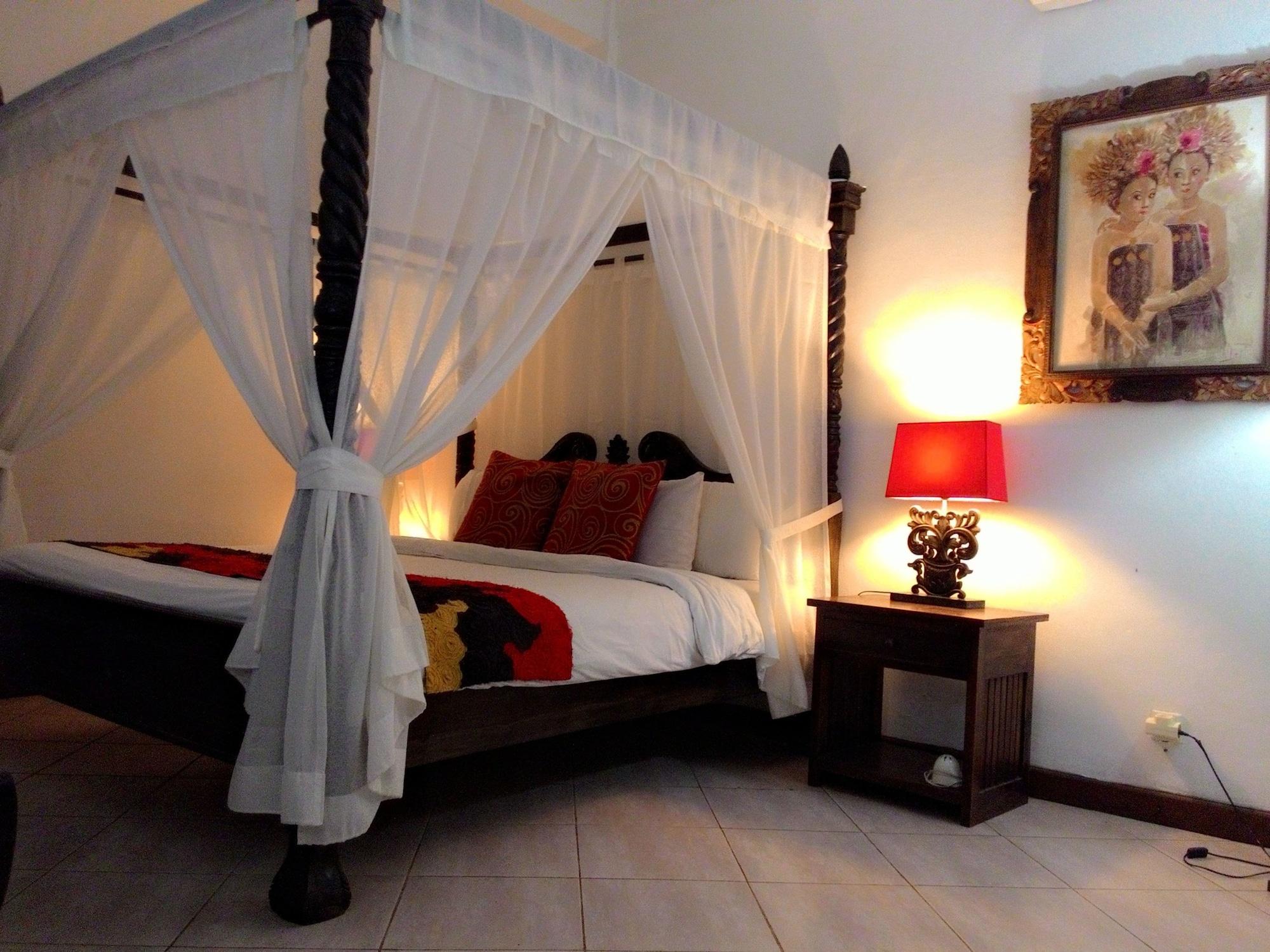 Puri Maharani Boutique Hotel デンパサール エクステリア 写真