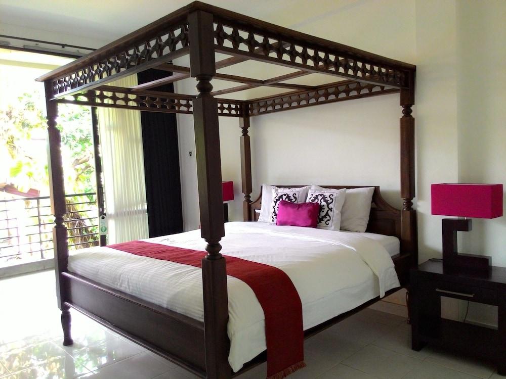 Puri Maharani Boutique Hotel デンパサール エクステリア 写真